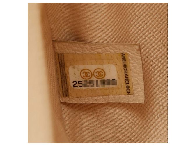 Borsa a spalla con manico a catena Coco Mark Matelassé di Chanel Beige - vista 11