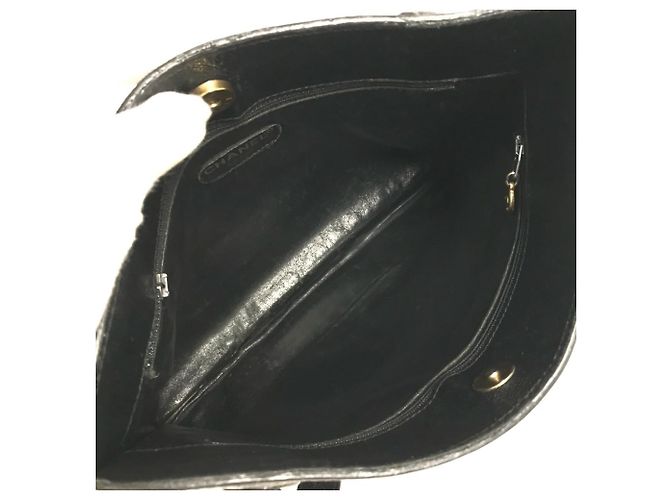 Borsa a spalla in pelle di vitello grana nera Chanel Nero - vista 11