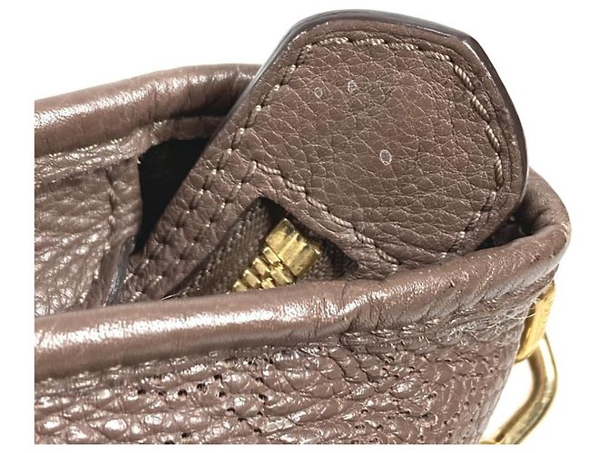 Borsa tote Monogram Mahina Stella PM di Louis Vuitton Marrone - vista 11