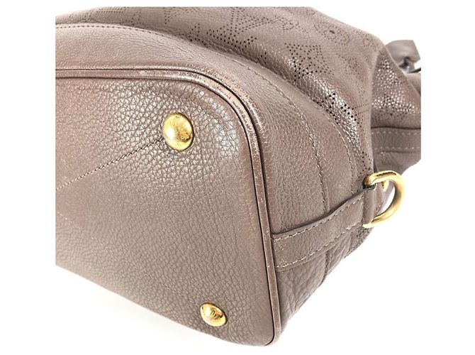 Borsa tote Monogram Mahina Stella PM di Louis Vuitton Marrone - vista 6