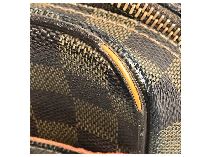 Sac Plat Monogram Louis Vuitton Marron - vue 14