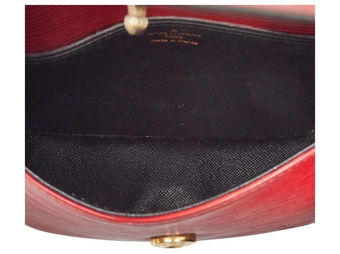 Borsa a tracolla Mini Saint Cloud in Epi di Louis Vuitton Rosso - vista 13