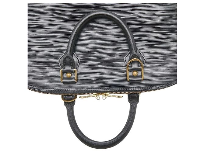 Borsa Alma PM in Epi Louis Vuitton Nero - vista 8