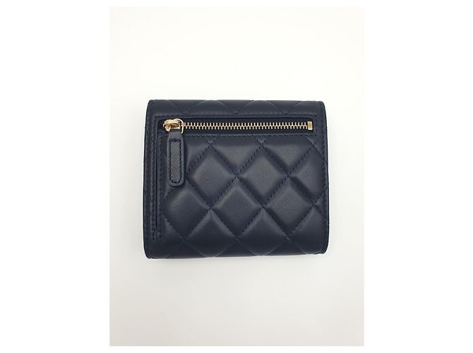 Chanel Portafoglio piccolo classico con pattina, pelle di agnello, blu navy Blu scuro - vista 2