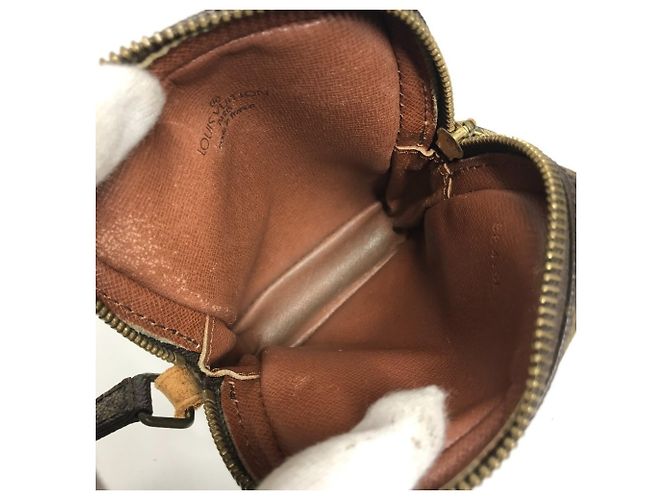 Borsa a Spalla Mini Danube Monogramma Louis Vuitton Marrone - vista 15