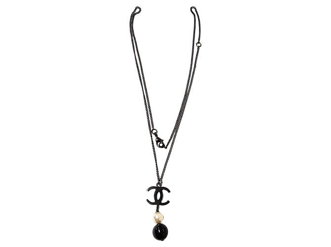 Collar largo Chanel B14B Coco Mark Negro - vista 3