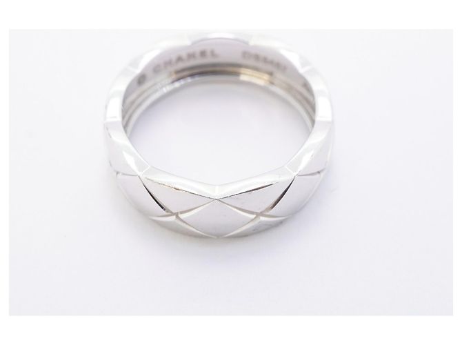 Chanel Coco Crush Band Ring - view 3