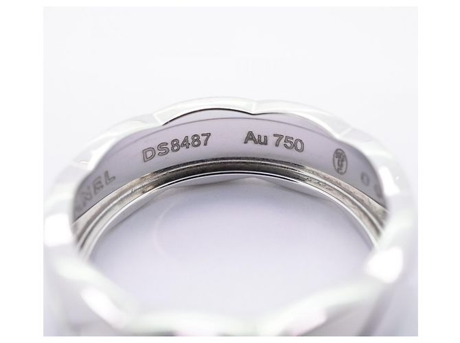 Chanel Coco Crush Band Ring - view 5