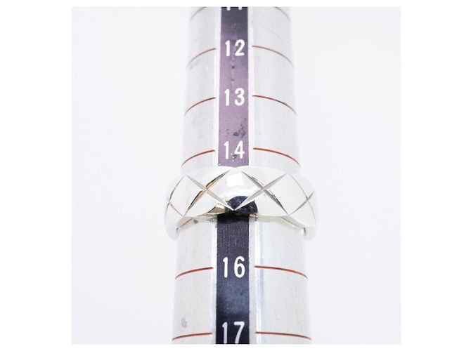 Chanel Coco Crush Band Ring - view 7
