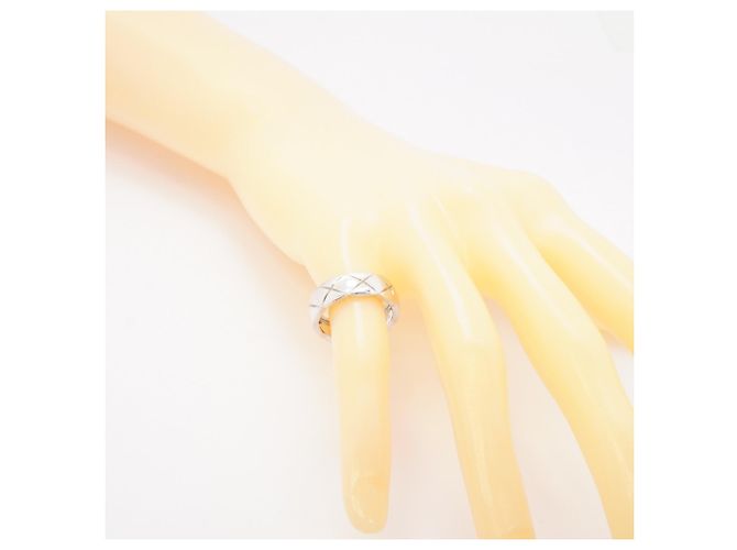 Chanel Coco Crush Band Ring - view 8