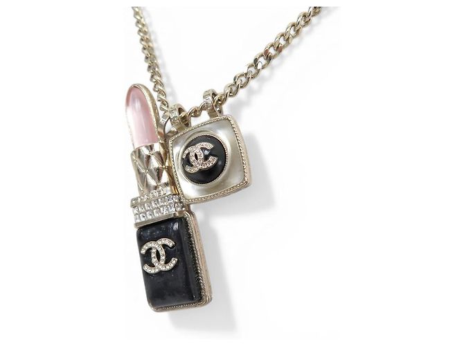 NUEVO COLLAR CHANEL PENDIENTES LOGO CC LABIAL ROJO AB7670 2022 COLLAR Dorado - vista 3
