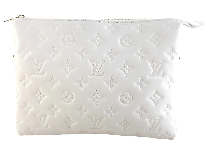 Louis Vuitton Lammleder Monogram Coussin Schultertasche Weiß - Ansicht 3