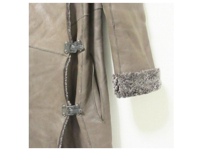 Autre Marque Abrigo de shearling Karl Donoghue Castaño - vista 6