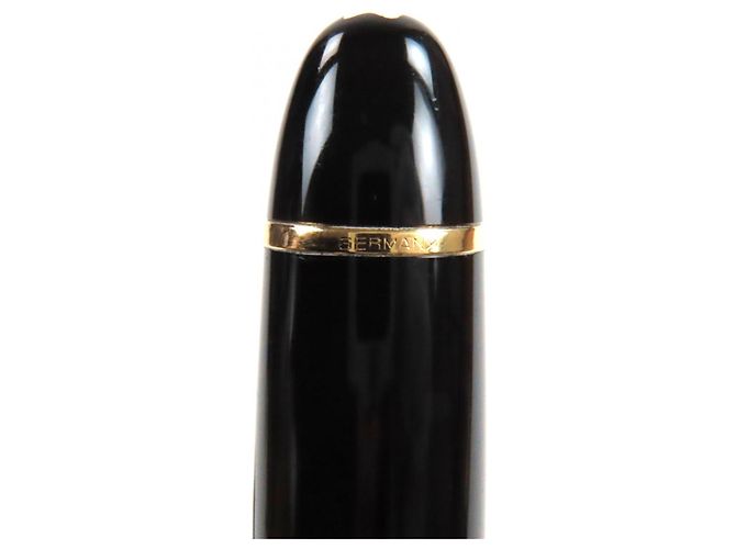 Pluma Montblanc Meisterstück 149 en oro de 14K Negro - vista 12