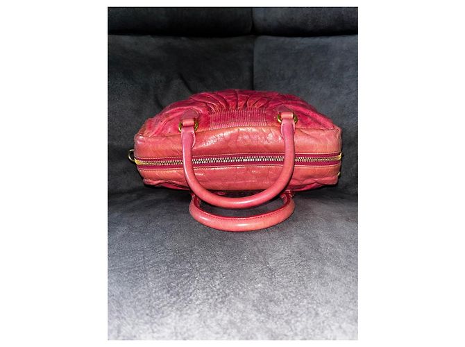 Miu Miu Borsa in pelle arricciata Rosso - vista 6