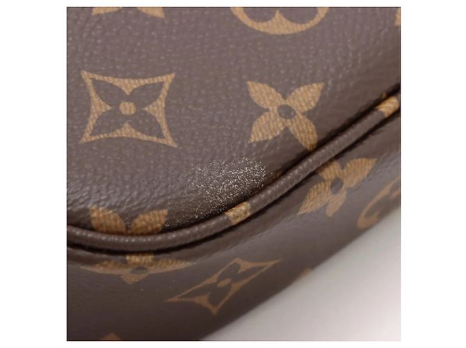 Borsa a spalla 2 in 1 Louis Vuitton Monogram Wallet on Chain Ivy Marrone - vista 14