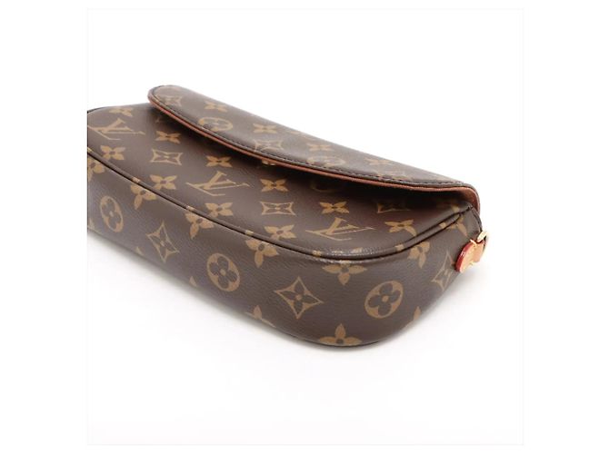 Borsa a spalla 2 in 1 Louis Vuitton Monogram Wallet on Chain Ivy Marrone - vista 3