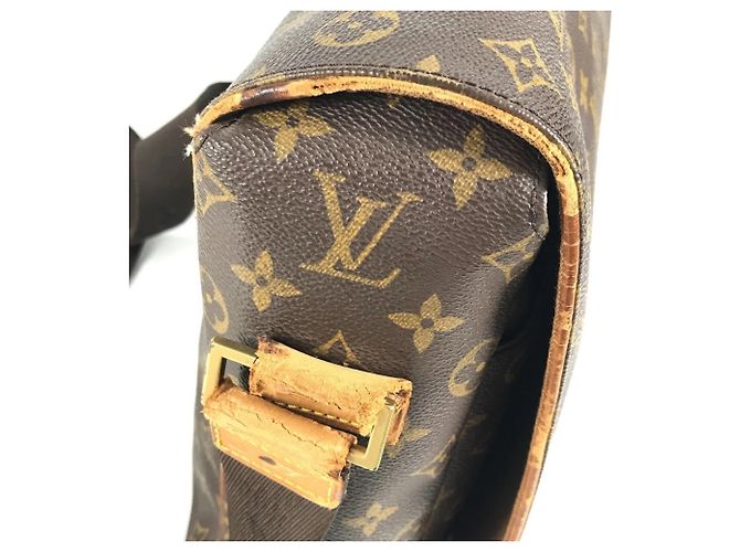 Borsa Messenger Abbesses Monogramma Louis Vuitton Marrone - vista 9