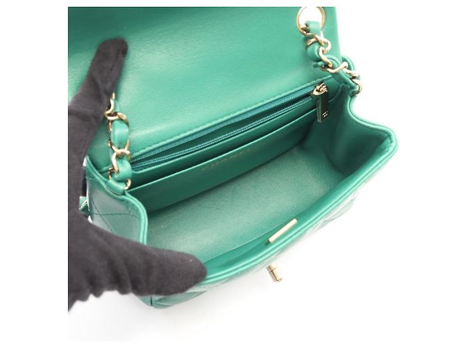 Borsa a Spalla Chanel Mini Matelassé Verde - vista 3