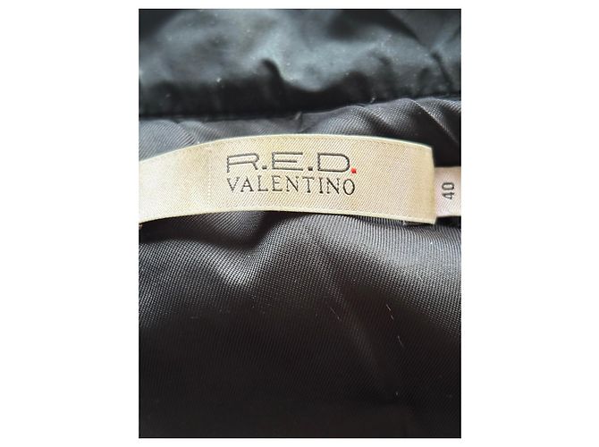 Autre Marque R.E.D. Valentino Technische Jacke Schwarz mit V-Logo - Ansicht 10