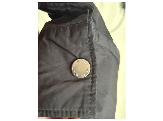 Autre Marque R.E.D. Valentino Technische Jacke Schwarz mit V-Logo - Ansicht 4