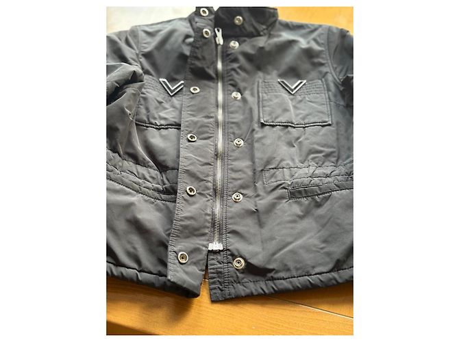 Autre Marque R.E.D. Valentino Technische Jacke Schwarz mit V-Logo - Ansicht 5