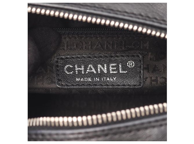 Chanel Matelassé Handtasche Schwarz - Ansicht 4