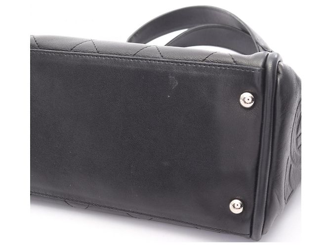 Chanel Matelassé Handtasche Schwarz - Ansicht 8