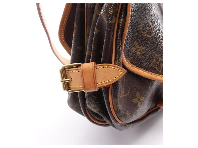 Borsa a Spalla Saumur 30 Louis Vuitton Marrone - vista 10