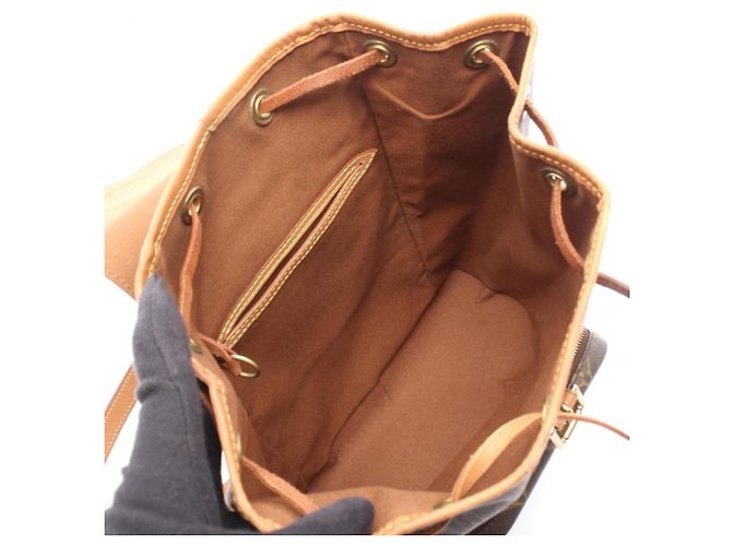 Zaino/borsa Montsouris MM Louis Vuitton Marrone - vista 3