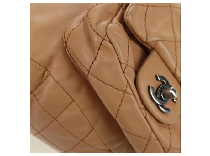 CHANEL Matelassé Rucksack aus Lammleder Beige Silber CC Auth 177984SAV - Ansicht 17