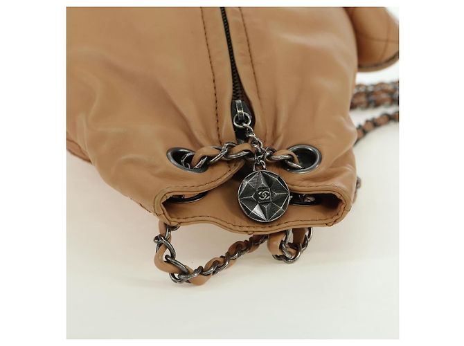 CHANEL Matelassé Rucksack aus Lammleder Beige Silber CC Auth 177984SAV - Ansicht 6