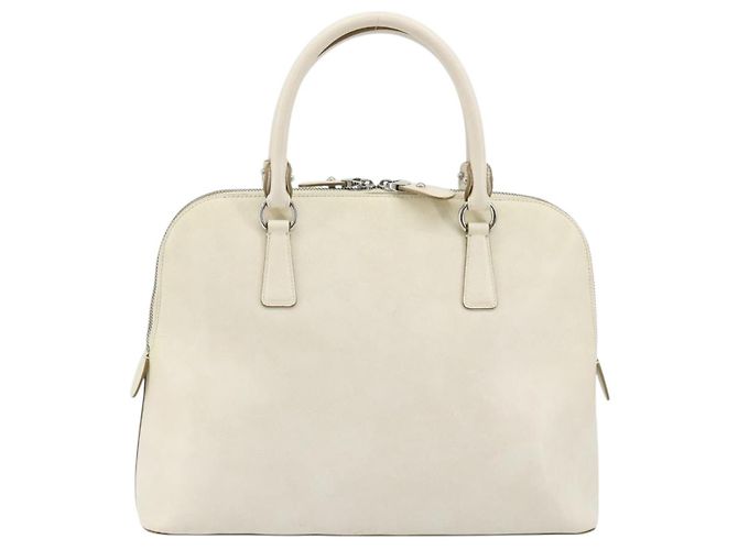 Borsa a mano Gancini in pelle bianca e argento di Salvatore Ferragamo Auth bs34555 Bianco - vista 3