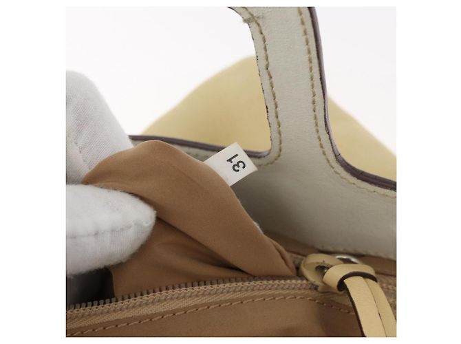 Miu Miu Handtasche aus Leder Beige Silber Authentisch bs34801 - Ansicht 12