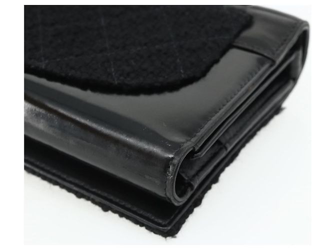 CHANEL Clutch Choco Bar Camelia in Pelle di Agnello Nero Oro CC Auth 177325A D'oro - vista 10
