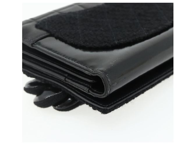 CHANEL Clutch Choco Bar Camelia in Pelle di Agnello Nero Oro CC Auth 177325A D'oro - vista 11