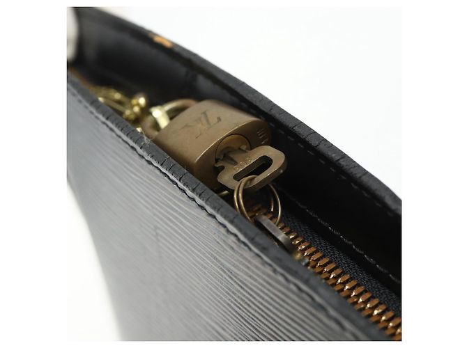 LOUIS VUITTON Borsa a Spalla Epi Lussac Nera M52282 LV Auth 178226A Nero - vista 18