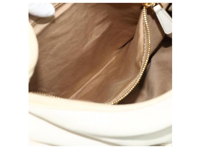 Borsa a Spalla Miu Miu Matelassé in Pelle Bianca e Oro Auth 178993 Bianco D'oro - vista 23