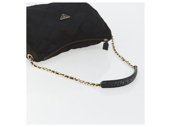 Borsa a spalla con catena Prada in nylon nero e oro Auth bs34879A D'oro - vista 7