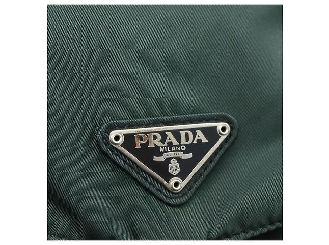 PRADA Rucksack aus Nylon grün silber authentisch 177517 - Ansicht 21