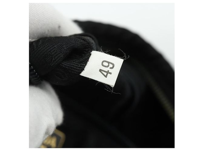 Borsa Tote a Catena Prada Nylon Nero Oro Auth 178129 D'oro - vista 12
