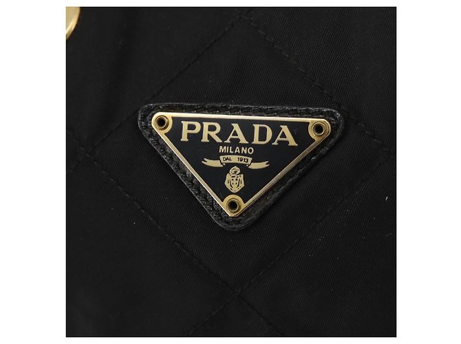 Borsa a Spalla con Catena PRADA in Nylon Nero e Oro Auth bs34842 D'oro - vista 18