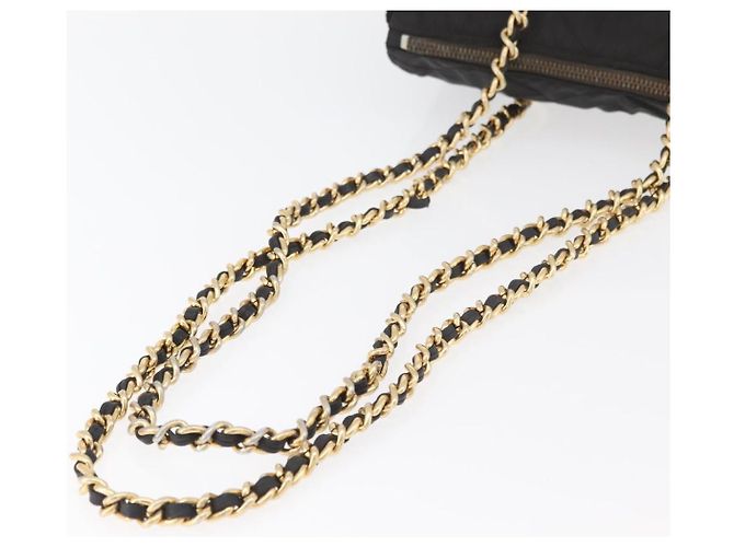 Borsa a Spalla con Catena PRADA in Nylon Nero e Oro Auth bs34842 D'oro - vista 7