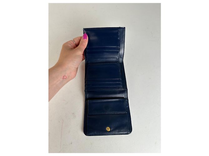 Carteira compacta vintage Miu Miu em couro croco azul - vista 3
