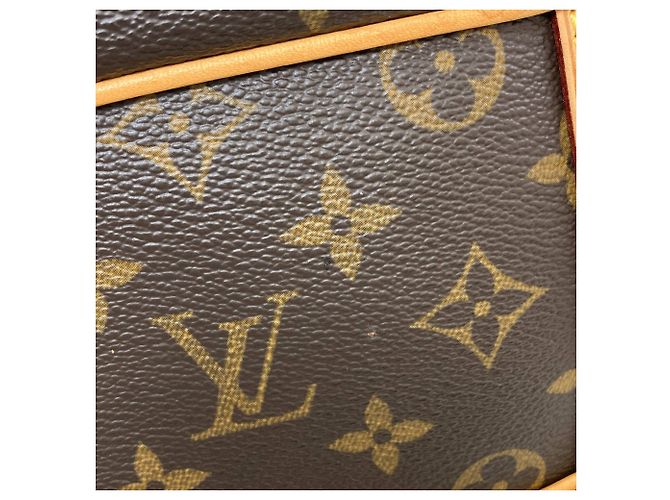 Borsa Louis Vuitton M45715 Boetie PM Monogramma - vista 17
