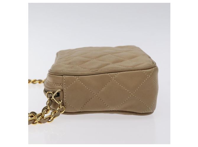 Chanel Vintage Diamond CC Camera Quilted Leather Small Beige - vista 4
