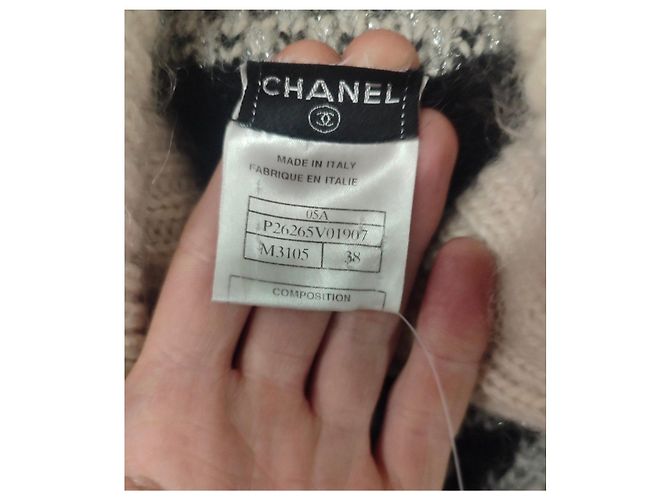 Chanel Luxus-Cardigan mit Gürtel aus Kaschmir-Mischung Größe 38/M Gebraucht - Ansicht 5