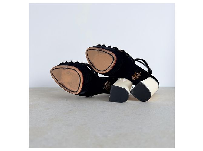 Charlotte Olympia Sandali in velluto con plateau Nero Beige - vista 9