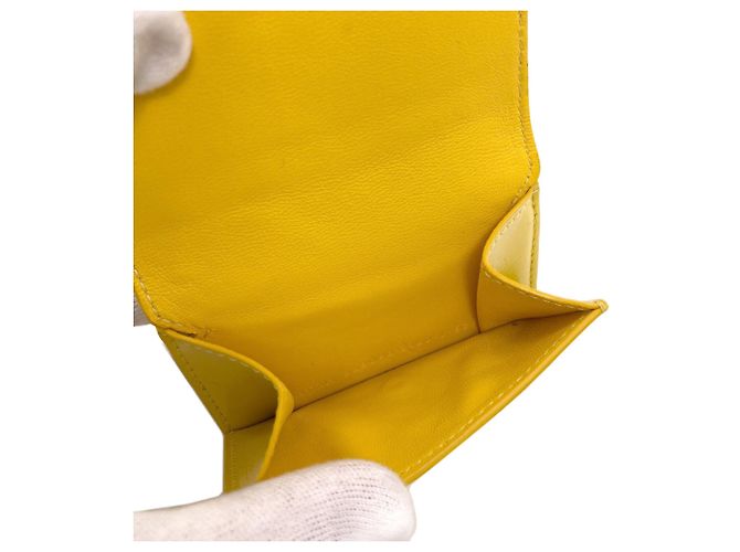 Portefeuille pliable en cuir jaune Balenciaga - vue 6
