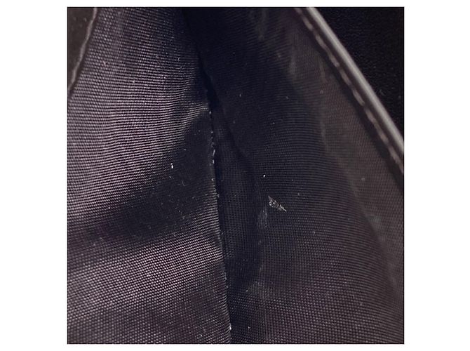 Cartera larga de cuero con relieve Miu Miu Negro - vista 8